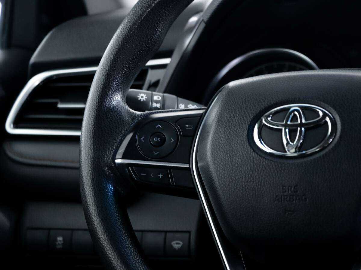 Купить Toyota Camry, 2019, 99 578 км.. Фото: #9