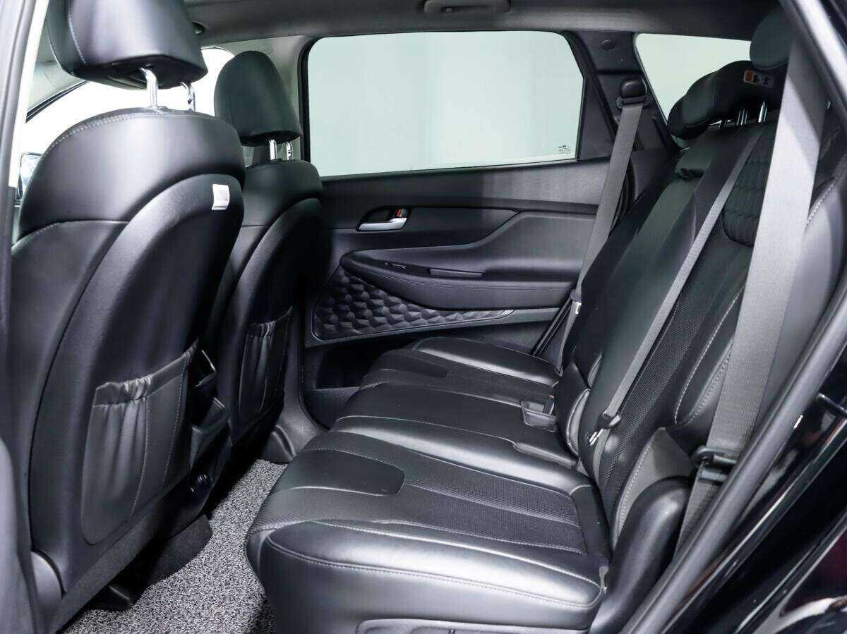 Купить Hyundai Santa Fe, 2018, 57 038 км.. Фото: #8