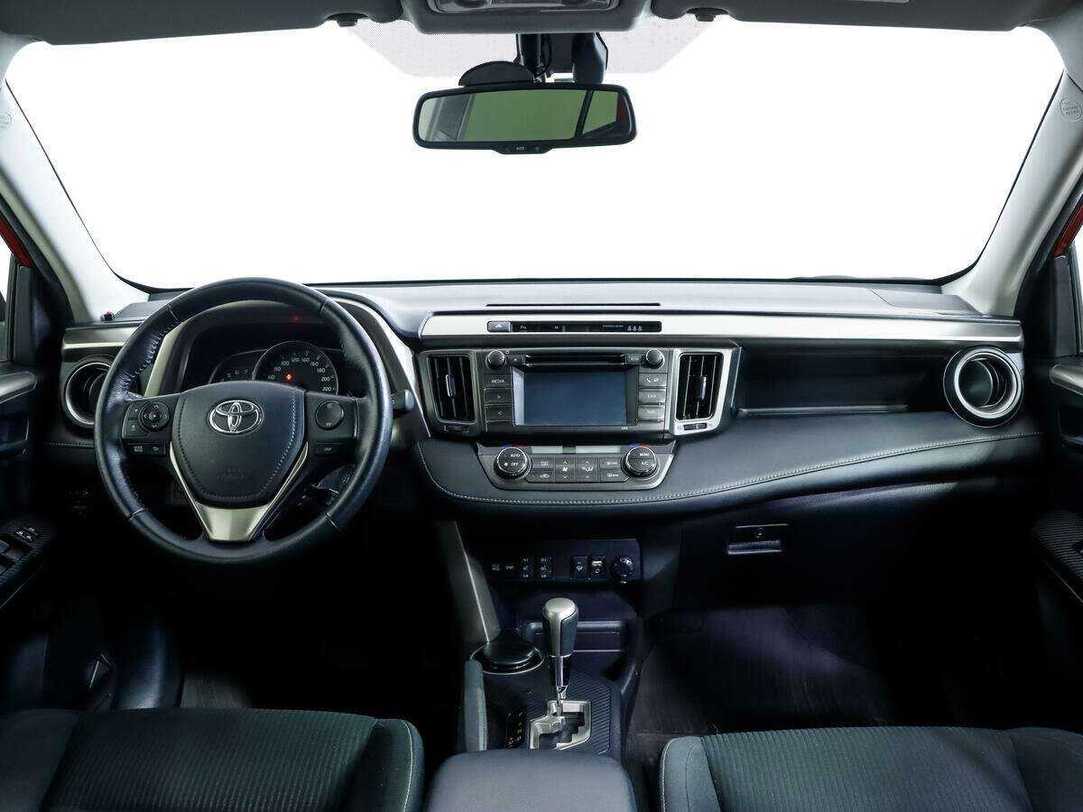 Купить Toyota RAV4, 2015, 57 600 км.. Фото: #7