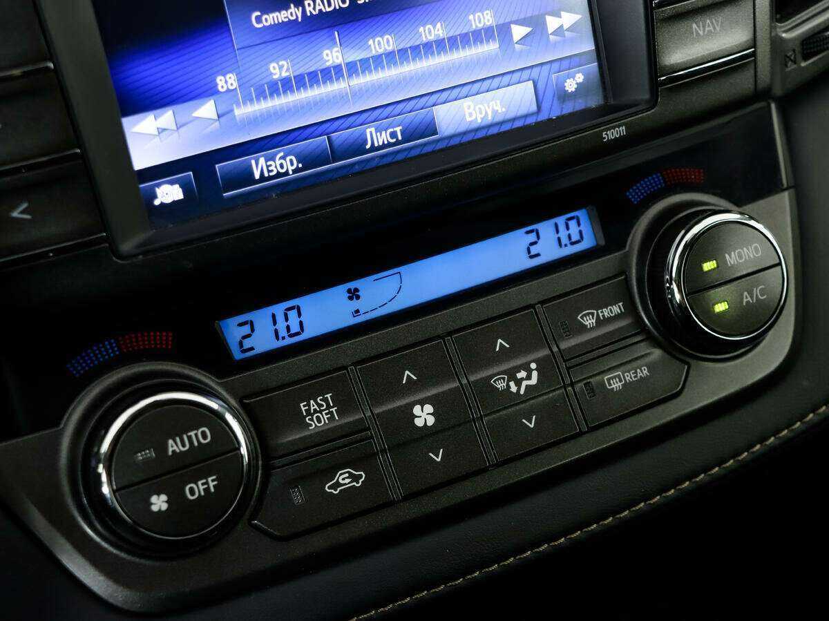 Купить Toyota RAV4, 2015, 57 600 км.. Фото: #12