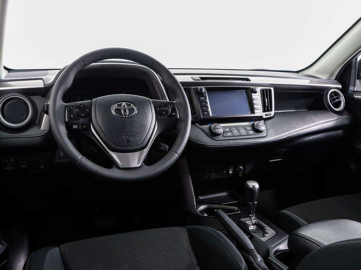 Купить Toyota RAV4, 2017, 123 800 км.. Фото: #8