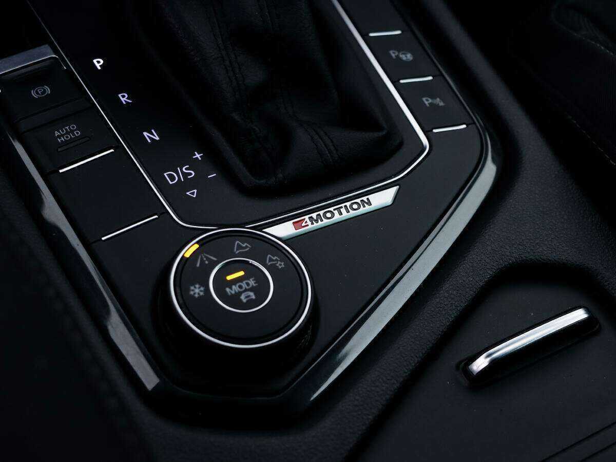 Купить Volkswagen Tiguan, 2019, 139 400 км.. Фото: #16