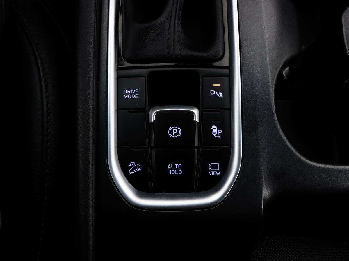 Купить Hyundai Santa Fe, 2018, 71 300 км.. Фото: #11