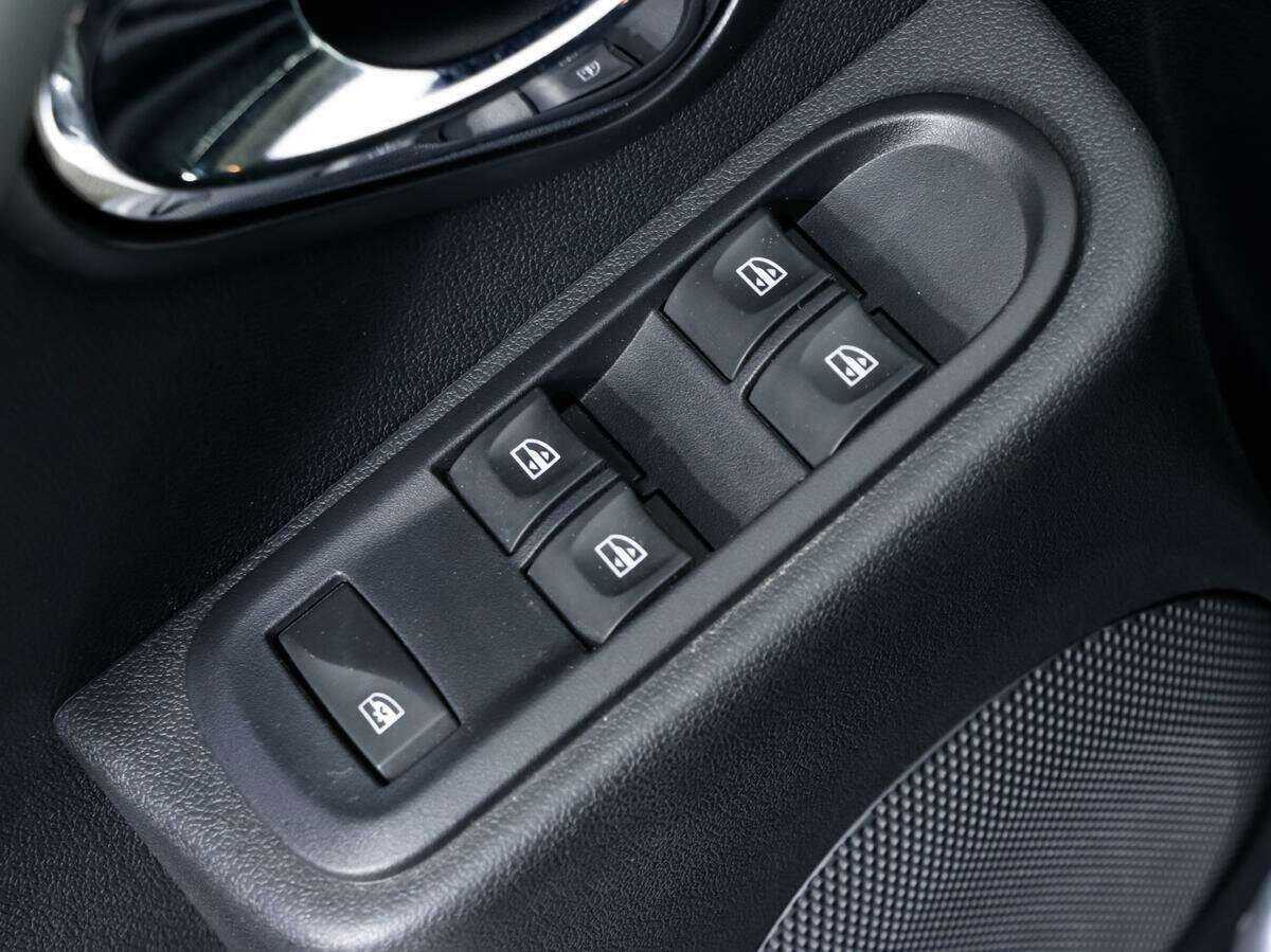 Купить Ниссан Террано, 2017, 71 900 км.. Фото: #13