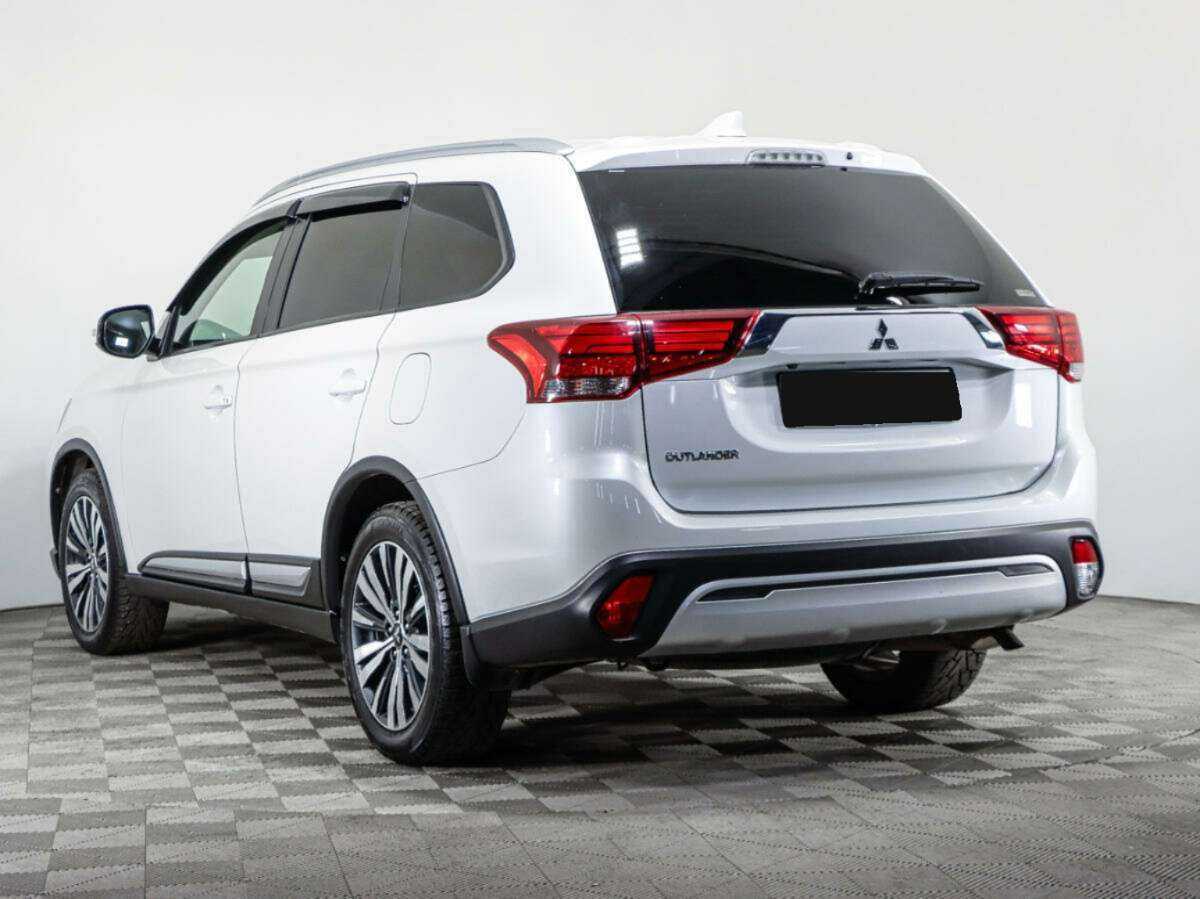 Купить Mitsubishi Outlander, 2021, 55 300 км.. Фото: #6