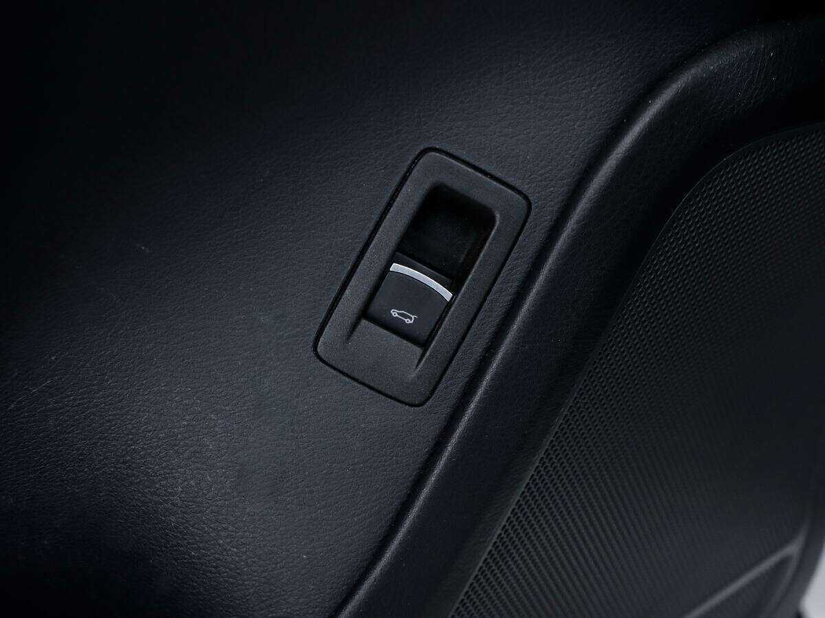 Купить Volkswagen Touareg, 2016, 216 767 км.. Фото: #10