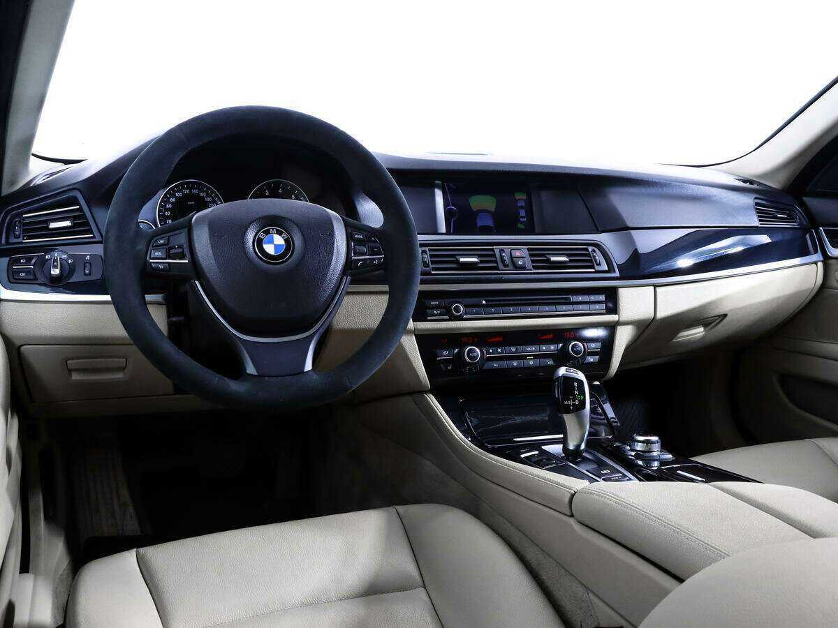 Купить BMW 5 серии, 2012, 190 000 км.. Фото: #10