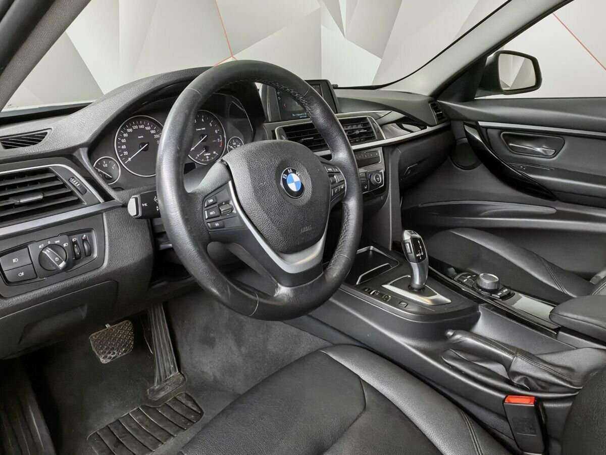 Купить BMW 3 серии, 2018, 118 066 км.. Фото: #13