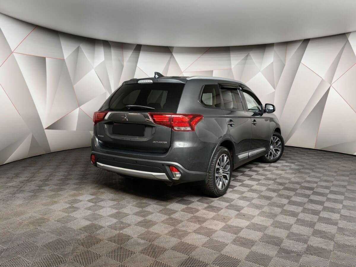 Купить Mitsubishi Outlander, 2017, 147 097 км.. Фото: #1