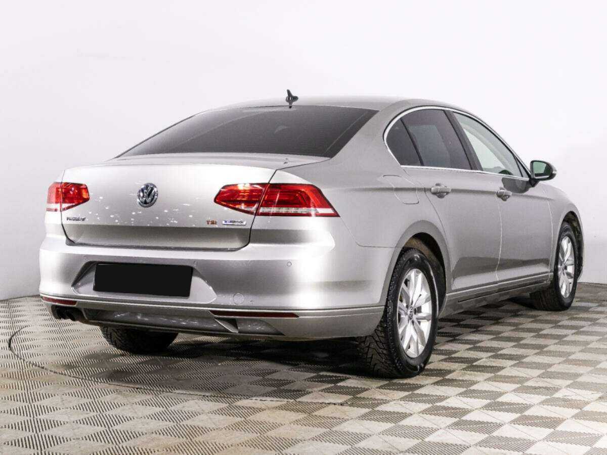 Купить Volkswagen Passat, 2017, 68 113 км.. Фото: #4