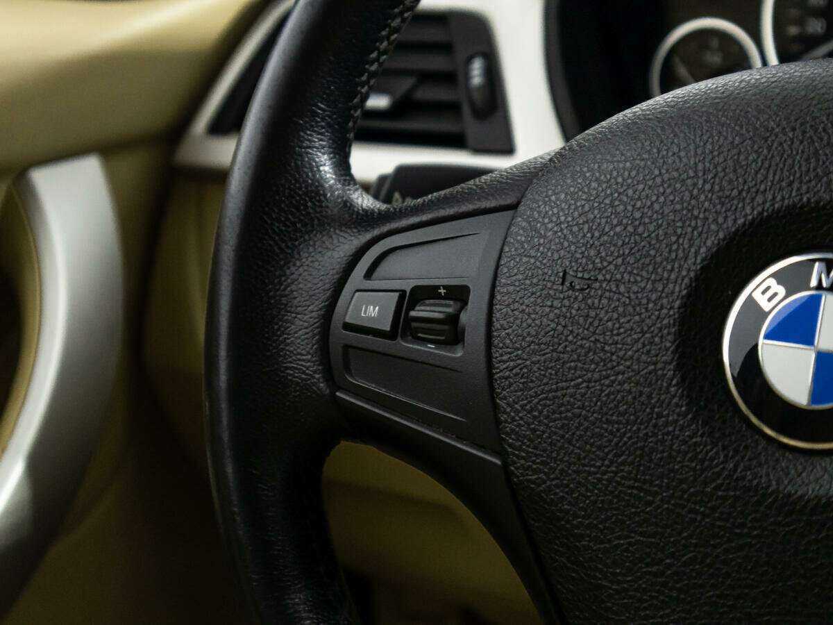 Купить BMW 3 серии, 2014, 215 678 км.. Фото: #17