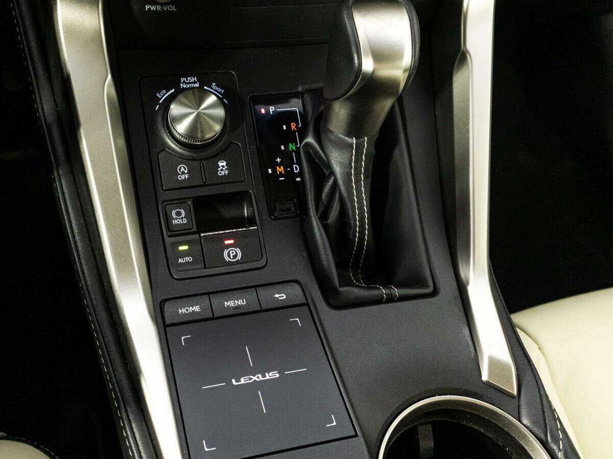 Купить Lexus NX, 2018, 121 828 км.. Фото: #17