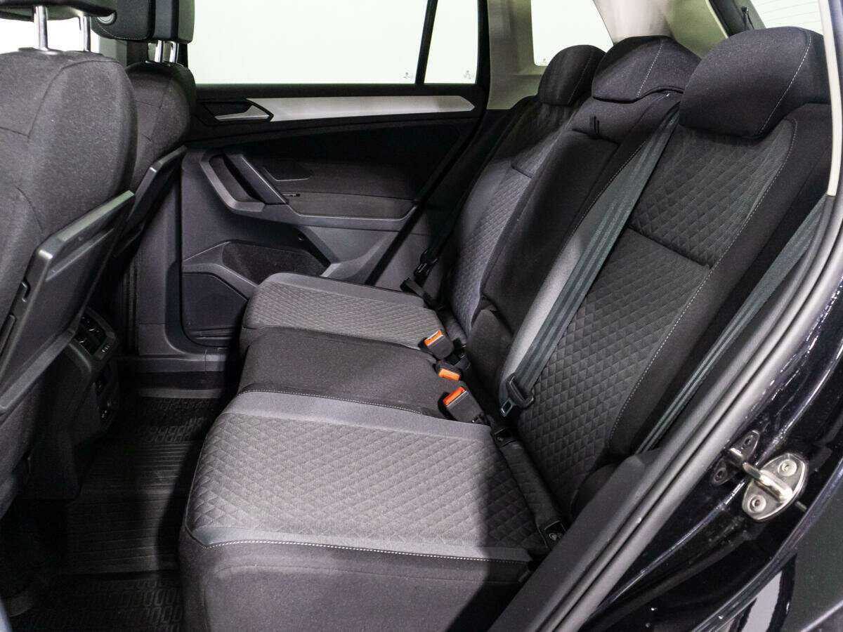 Купить Volkswagen Tiguan, 2020, 137 042 км.. Фото: #9