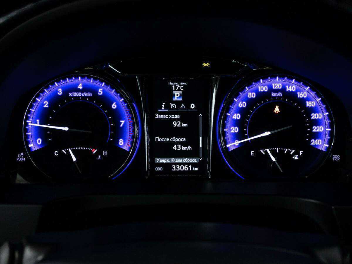 Купить Toyota Camry, 2017, 33 060 км.. Фото: #11