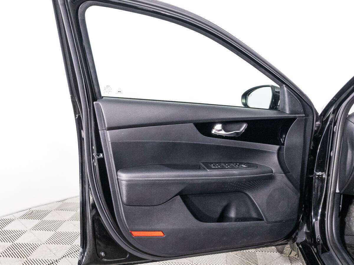 Купить Kia Cerato, 2019, 32 800 км.. Фото: #24