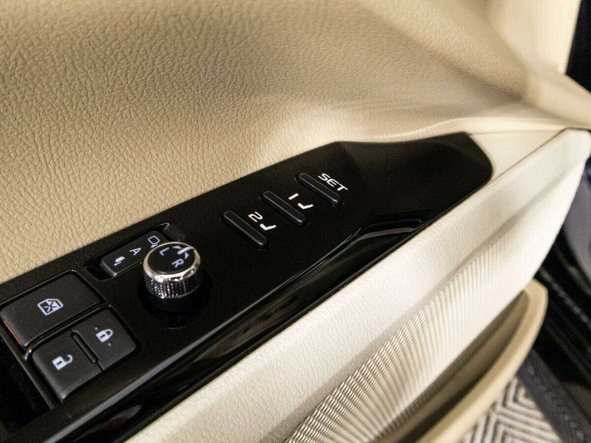 Купить Toyota Camry, 2018, 80 400 км.. Фото: #17