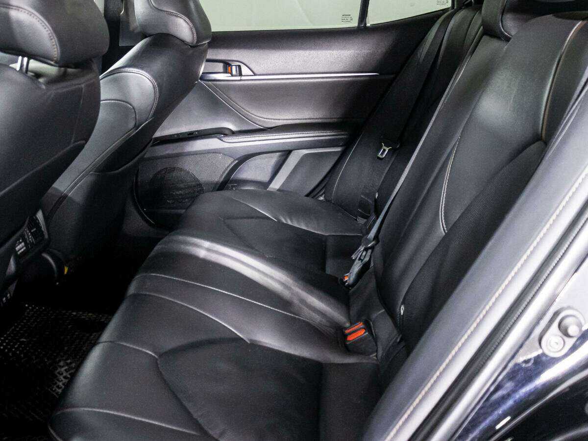 Купить Toyota Camry, 2018, 107 341 км.. Фото: #9