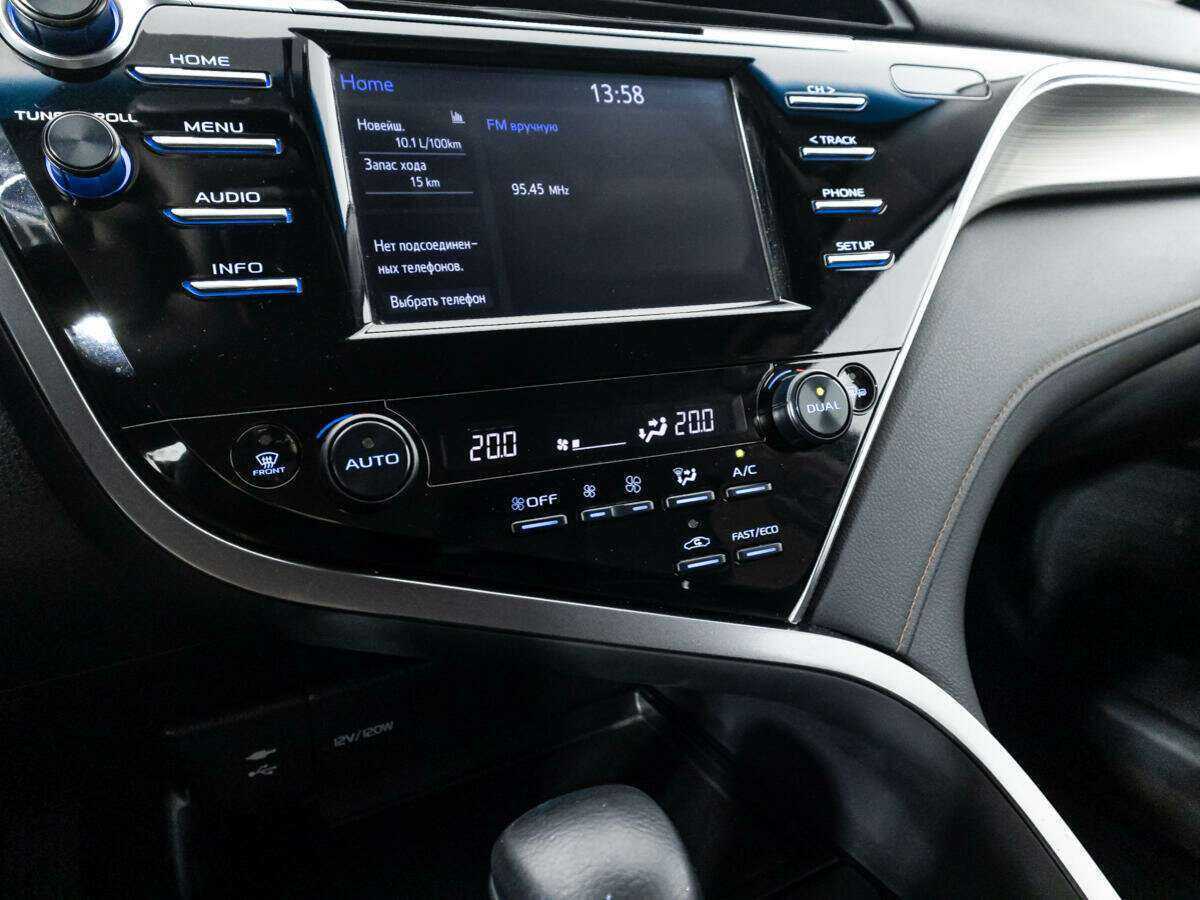 Купить Toyota Camry, 2019, 39 201 км.. Фото: #16