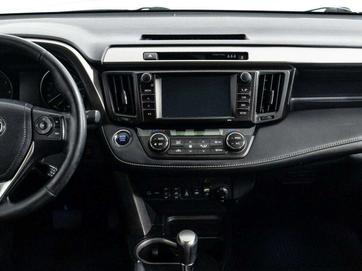 Купить Toyota RAV4, 2018, 155 110 км.. Фото: #13