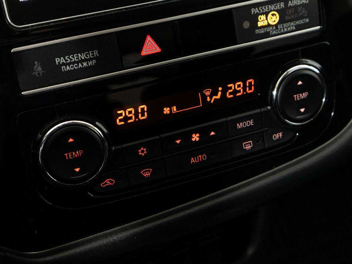 Купить Mitsubishi Outlander, 2019, 72 053 км.. Фото: #15