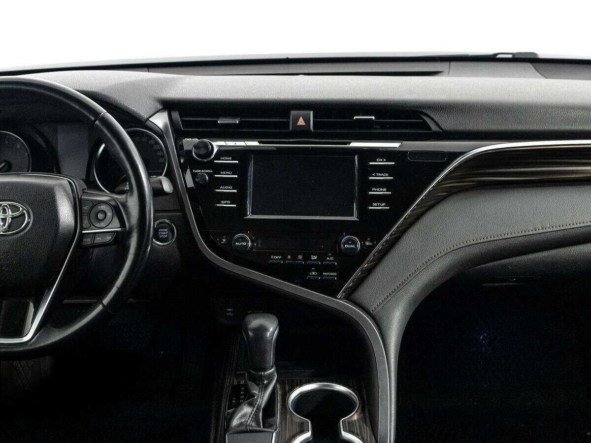 Купить Toyota Camry, 2018, 65 805 км.. Фото: #13