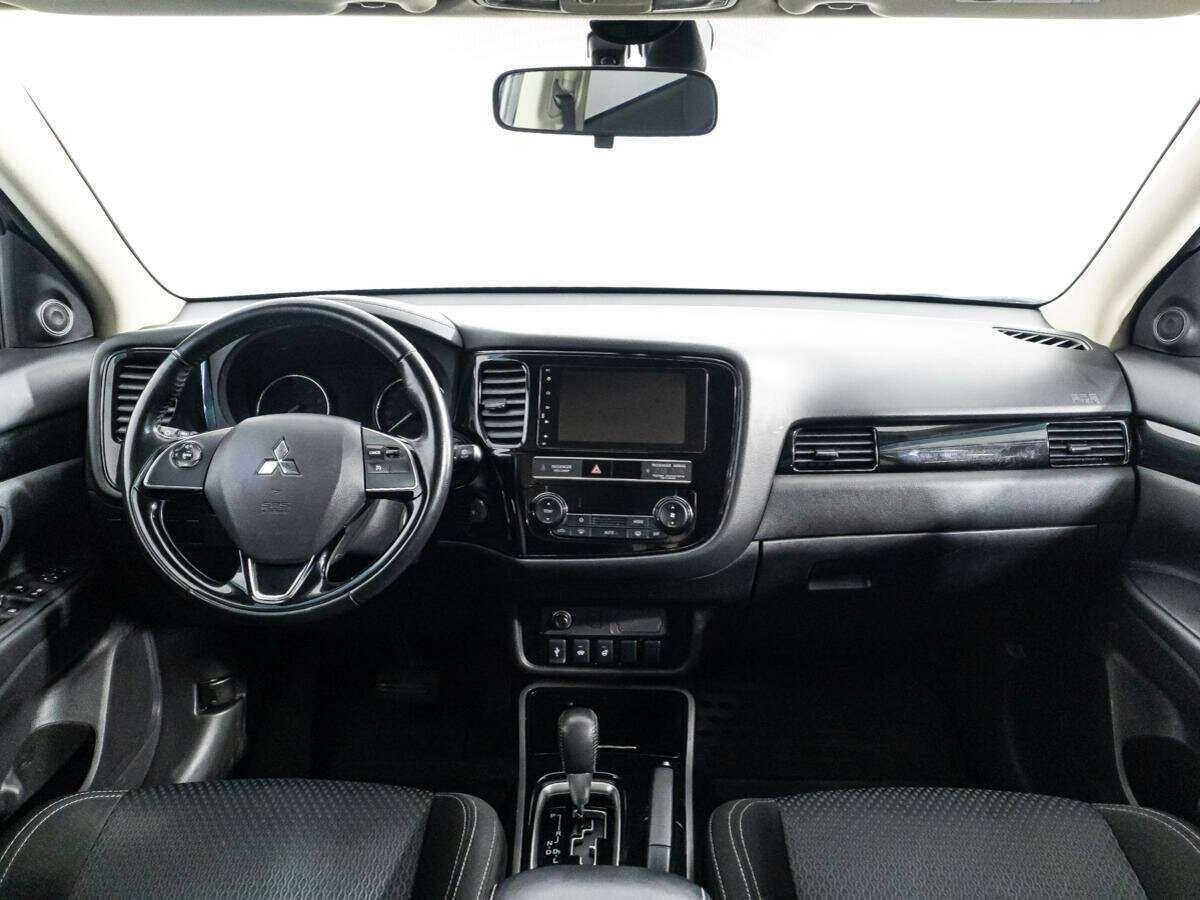 Купить Mitsubishi Outlander, 2019, 131 160 км.. Фото: #12