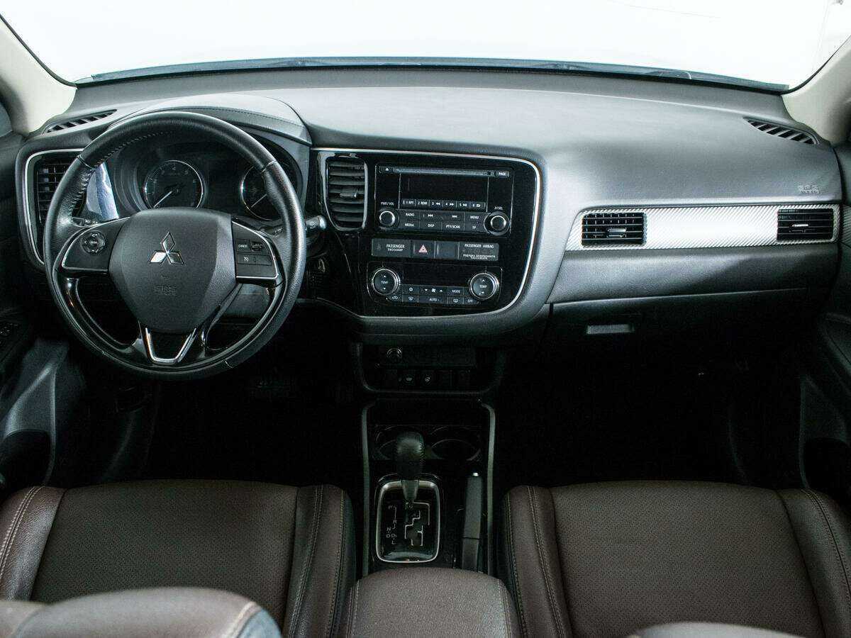 Купить Митсубиши Оутлэндер, 2017, 144 572 км.. Фото: #10