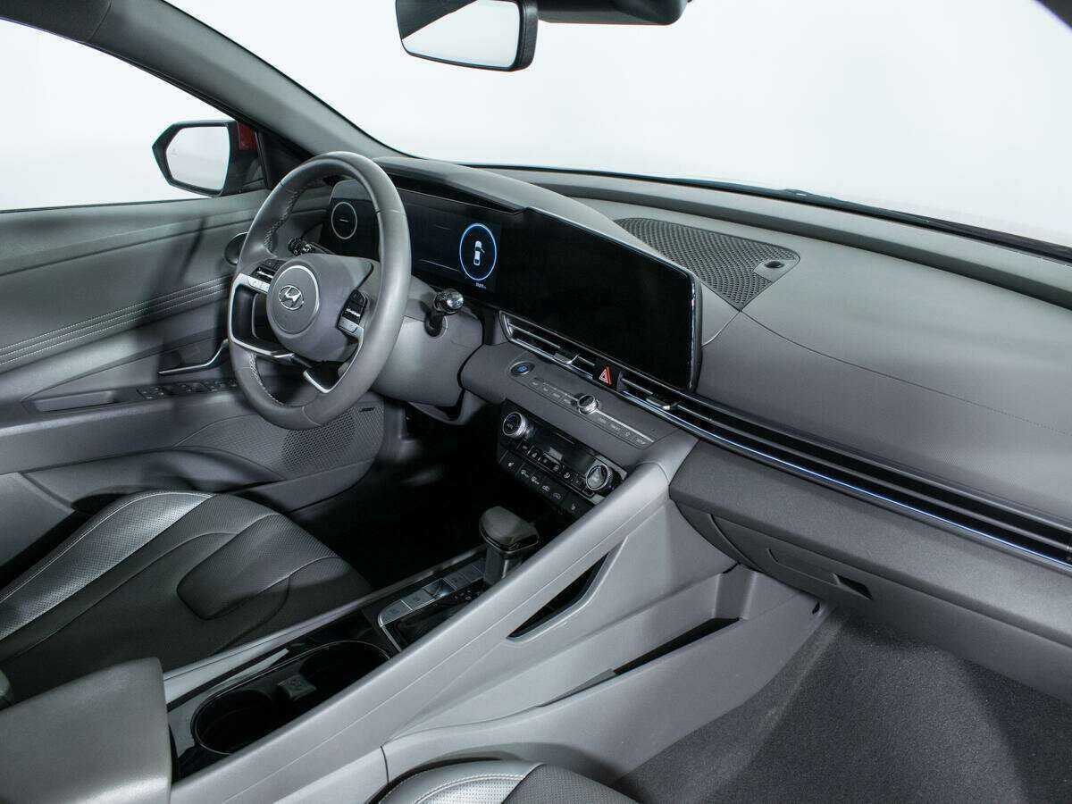 Купить Hyundai Elantra, 2021, 31 216 км.. Фото: #8