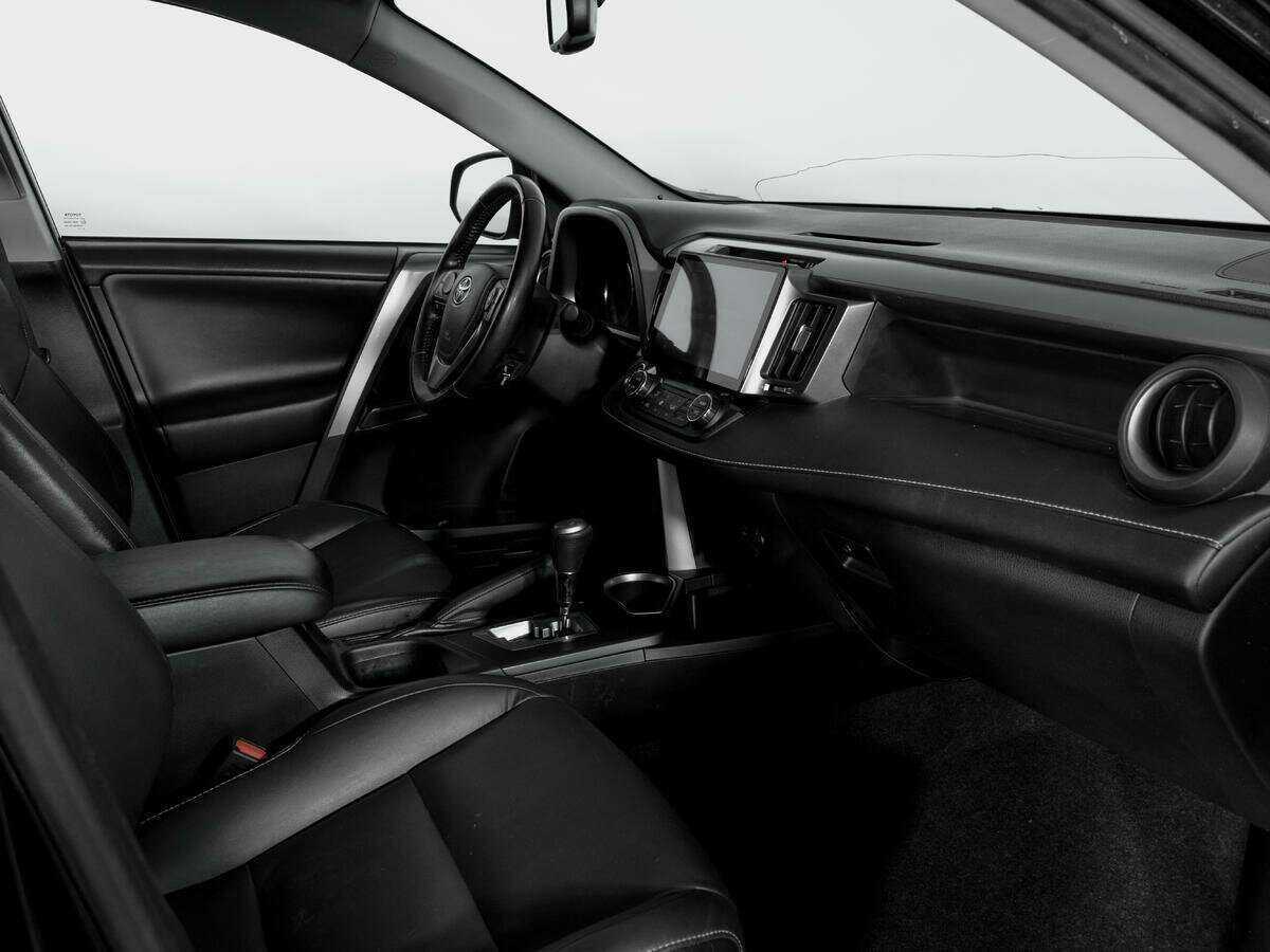 Купить Toyota RAV4, 2016, 107 725 км.. Фото: #8