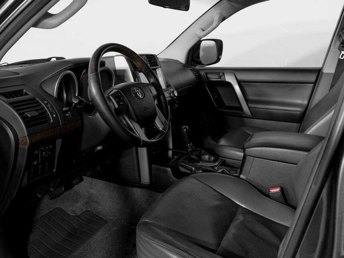 Купить Toyota Land Cruiser Prado, 2012, 170 161 км.. Фото: #14