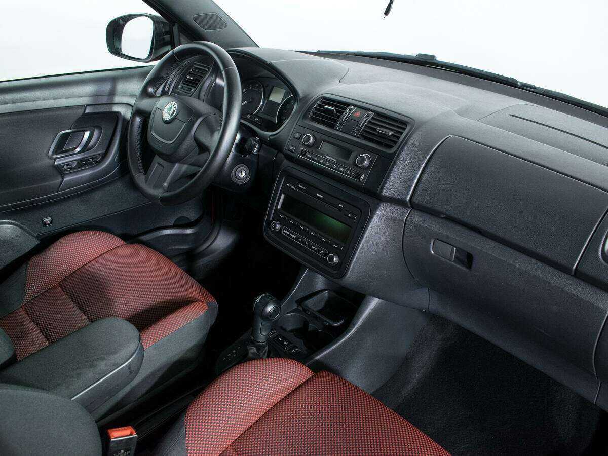 Купить Шкода Фабия, 2012, 127 653 км.. Фото: #8