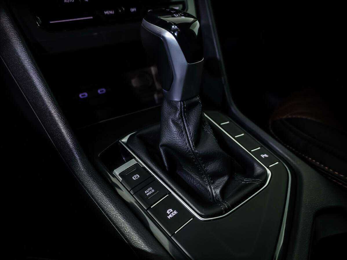 Купить Volkswagen Tiguan, 2020, 45 904 км.. Фото: #14
