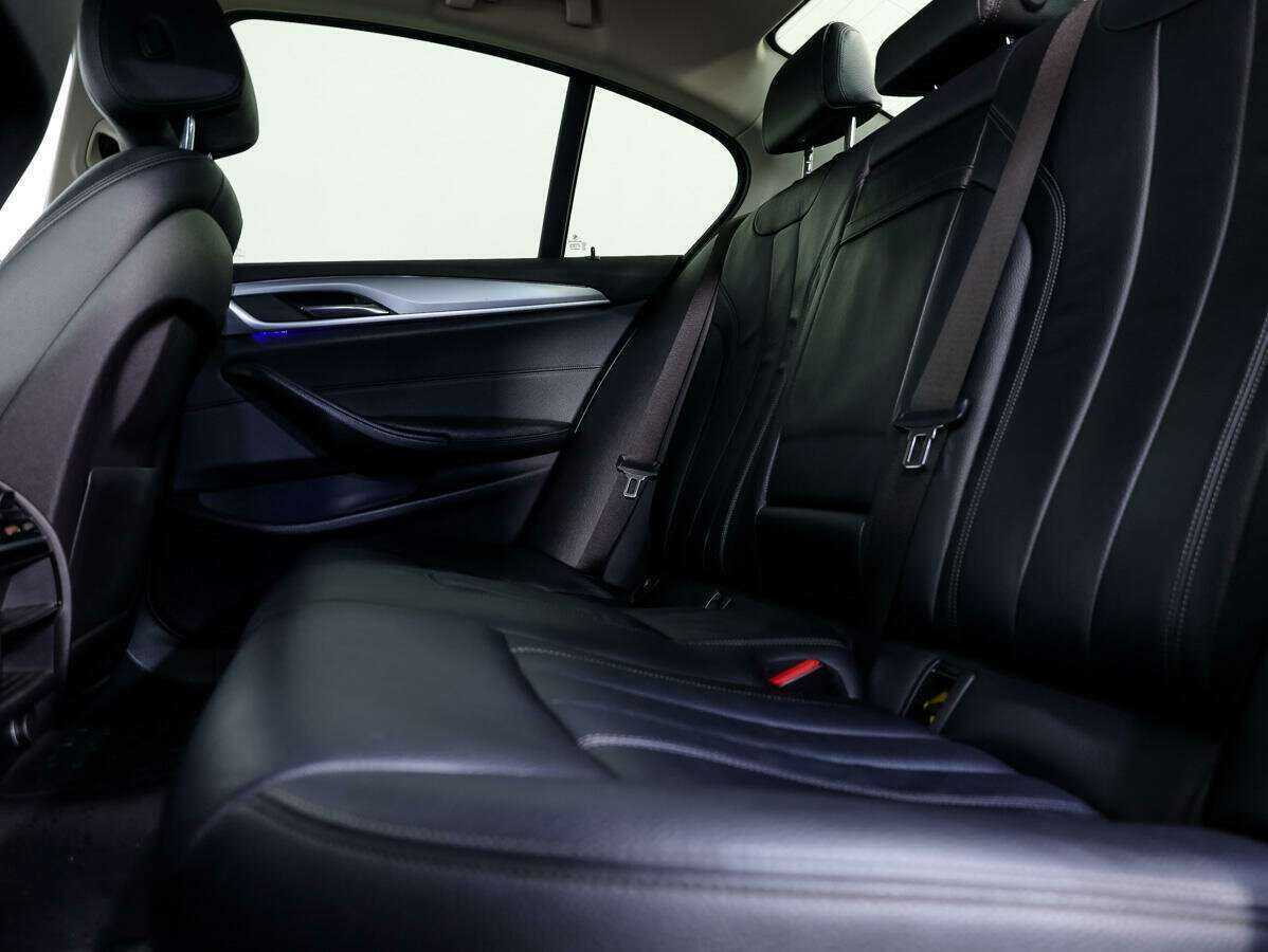 Купить BMW 5 серии, 2018, 186 074 км.. Фото: #12