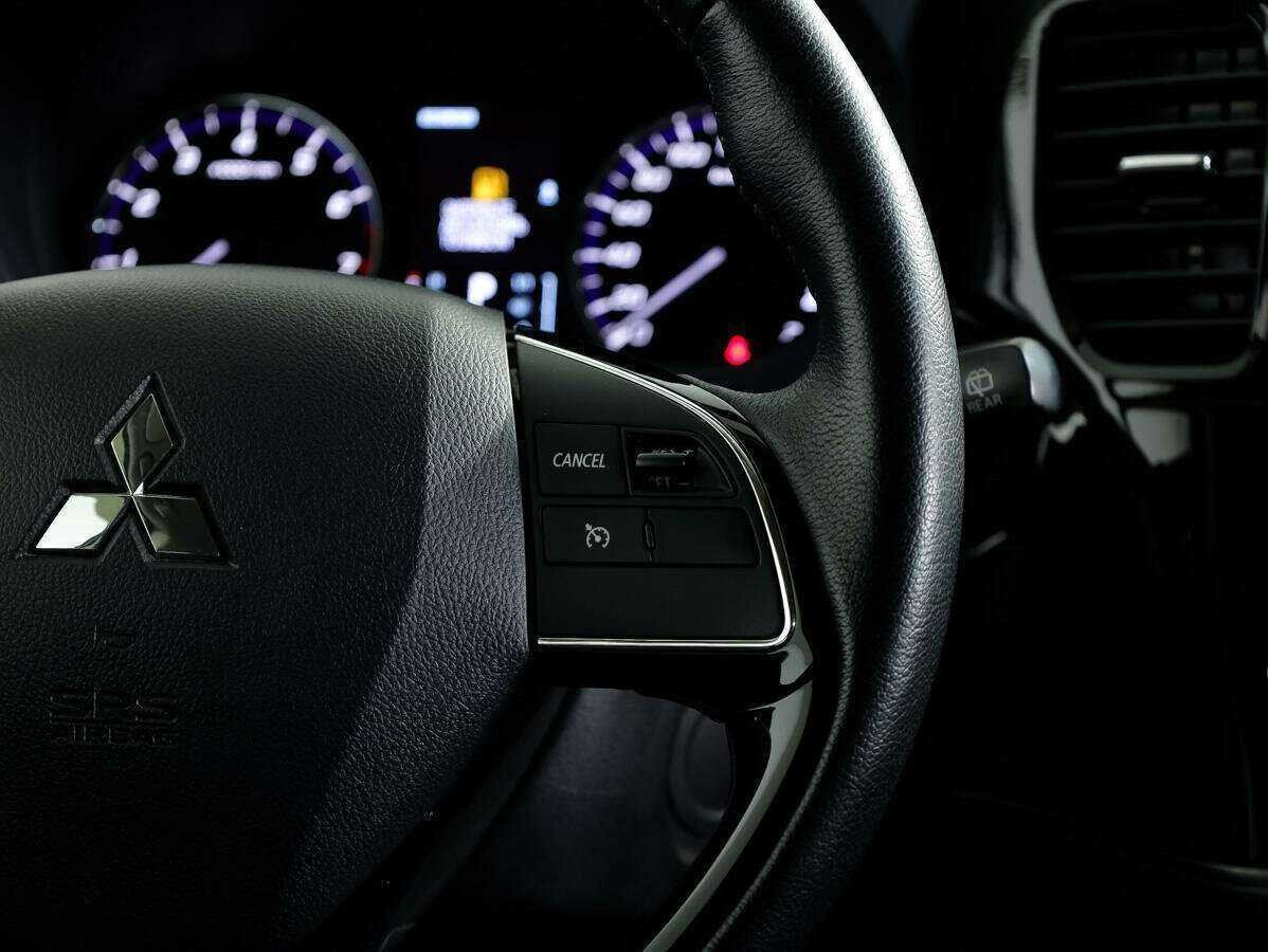 Купить Mitsubishi Outlander, 2018, 144 060 км.. Фото: #14