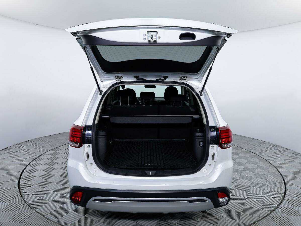 Купить Mitsubishi Outlander, 2018, 144 060 км.. Фото: #26