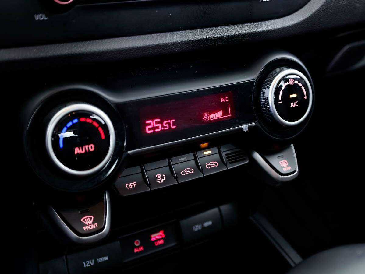 Купить Киа Рио, 2019, 9 348 км.. Фото: #14