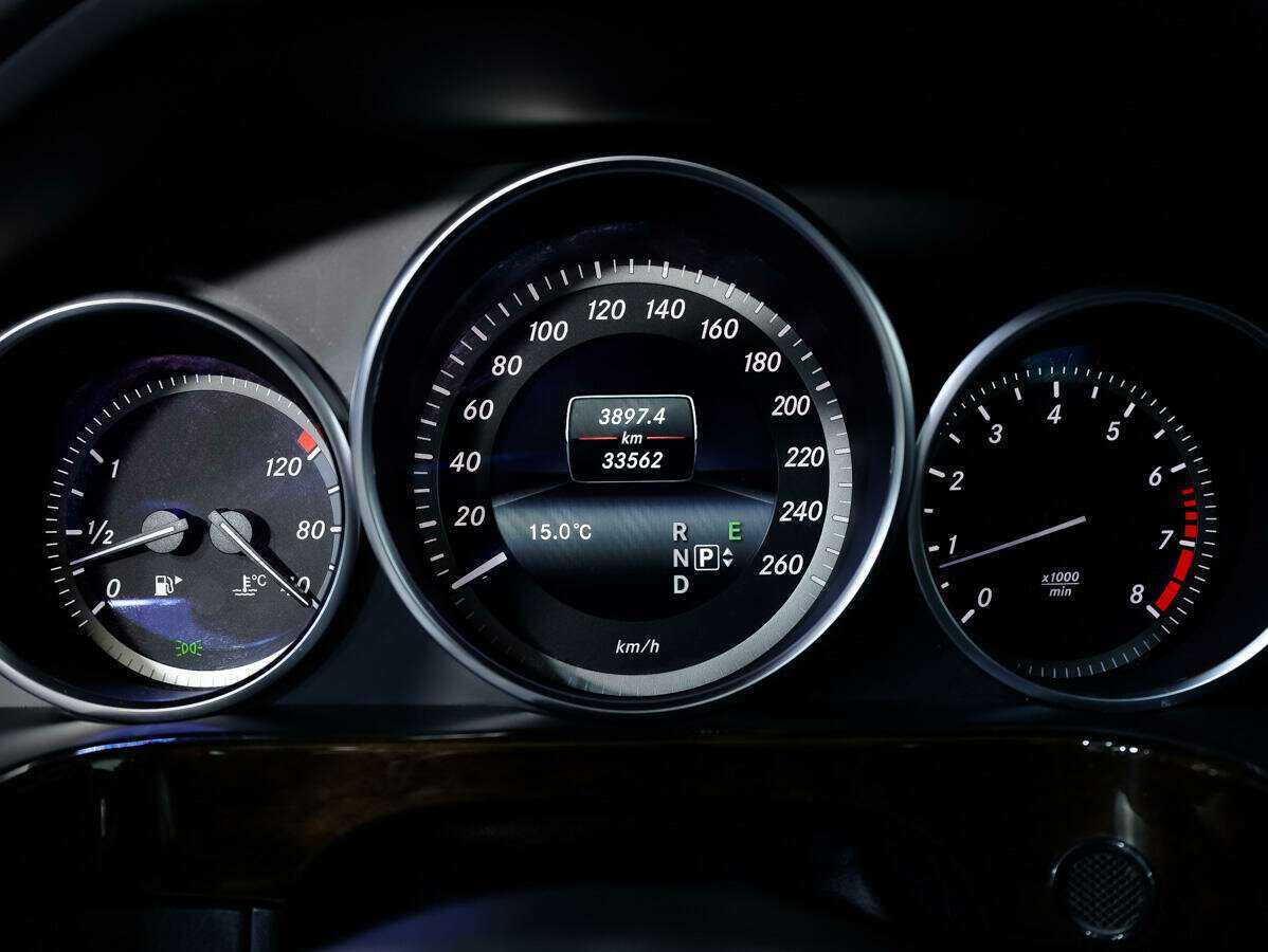 Купить Mercedes-Benz E-Класс, 2014, 33 562 км.. Фото: #21