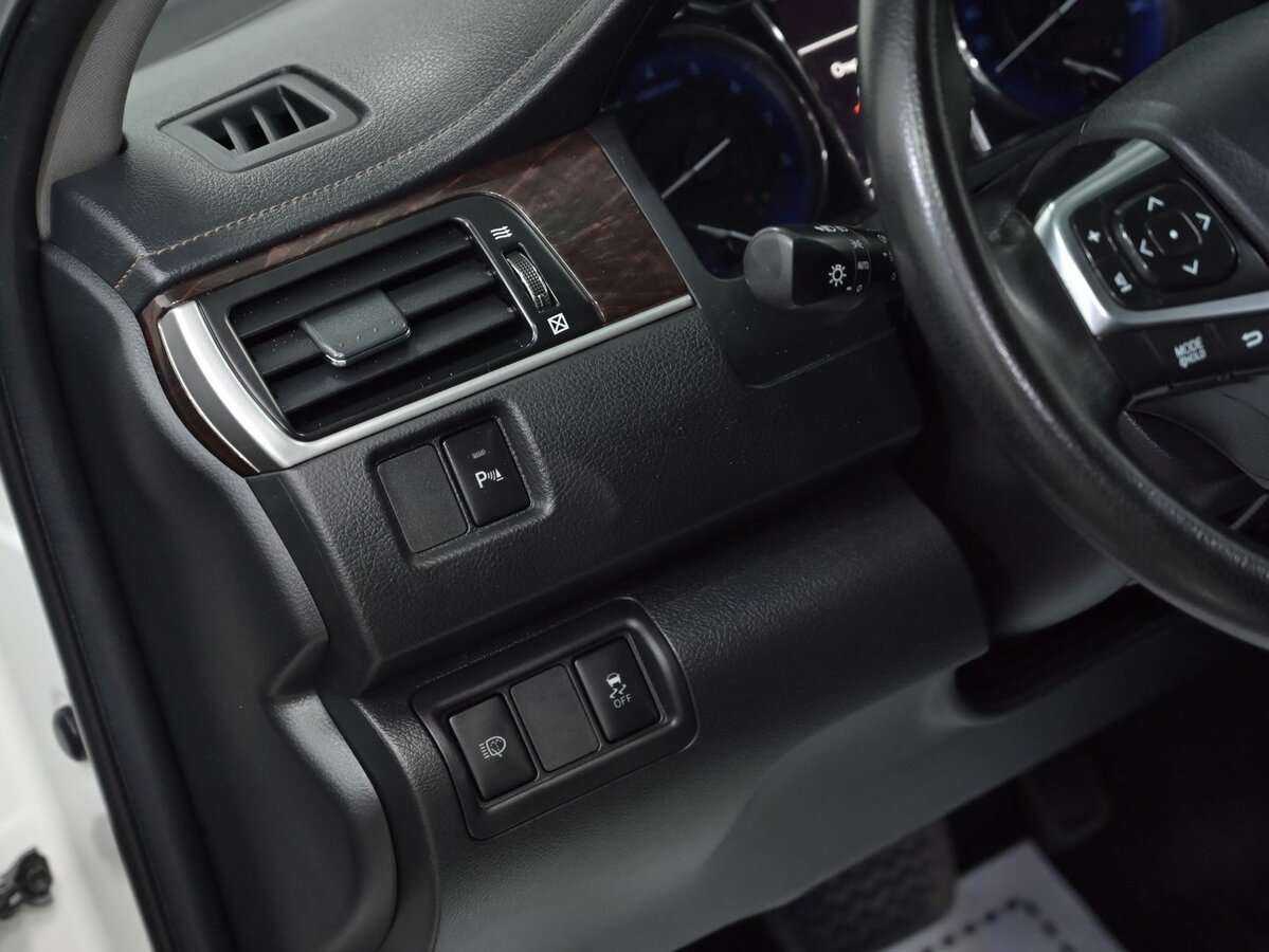 Купить Toyota Camry, 2017, 140 200 км.. Фото: #6