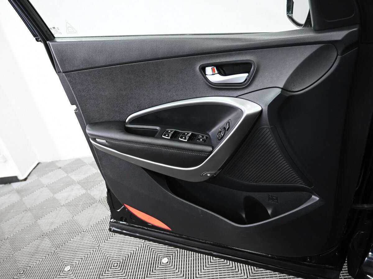 Купить Hyundai Santa Fe, 2016, 114 000 км.. Фото: #9