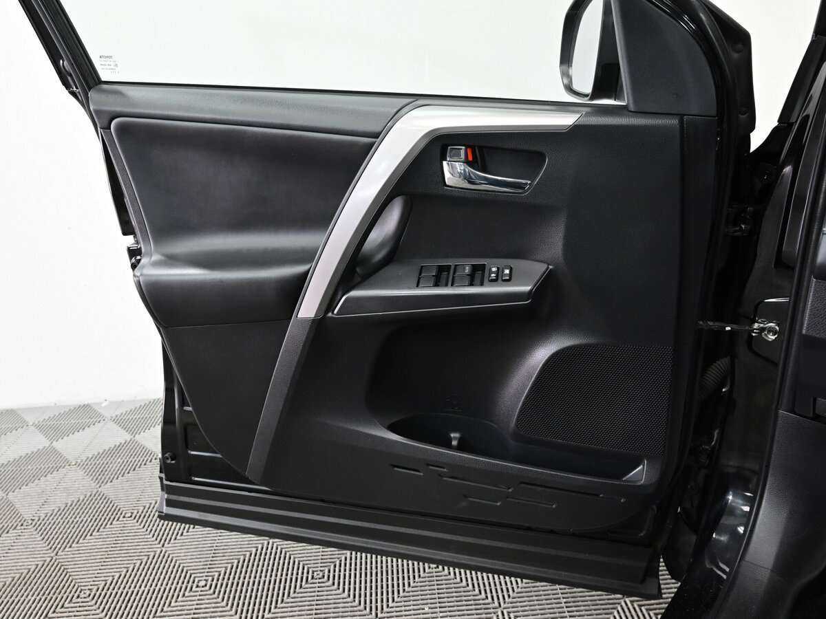 Купить Toyota RAV4, 2018, 132 000 км.. Фото: #6