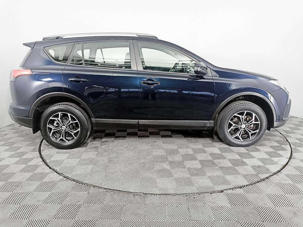 Купить Toyota RAV4, 2018, 97 383 км.. Фото: #3