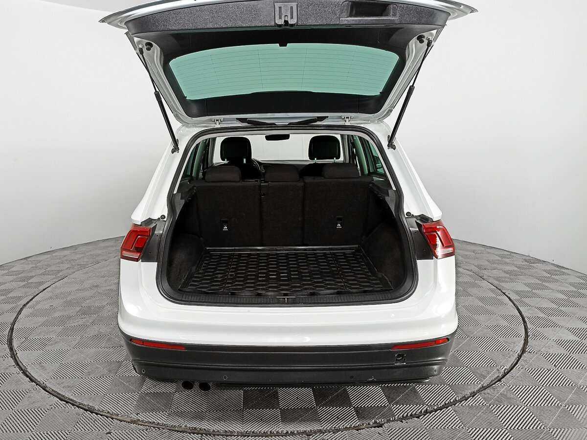 Купить Volkswagen Tiguan, 2017, 87 103 км.. Фото: #9