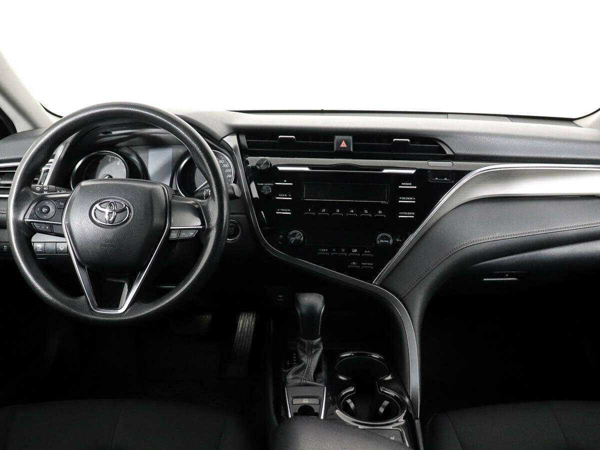 Купить Toyota Camry, 2020, 229 575 км.. Фото: #10