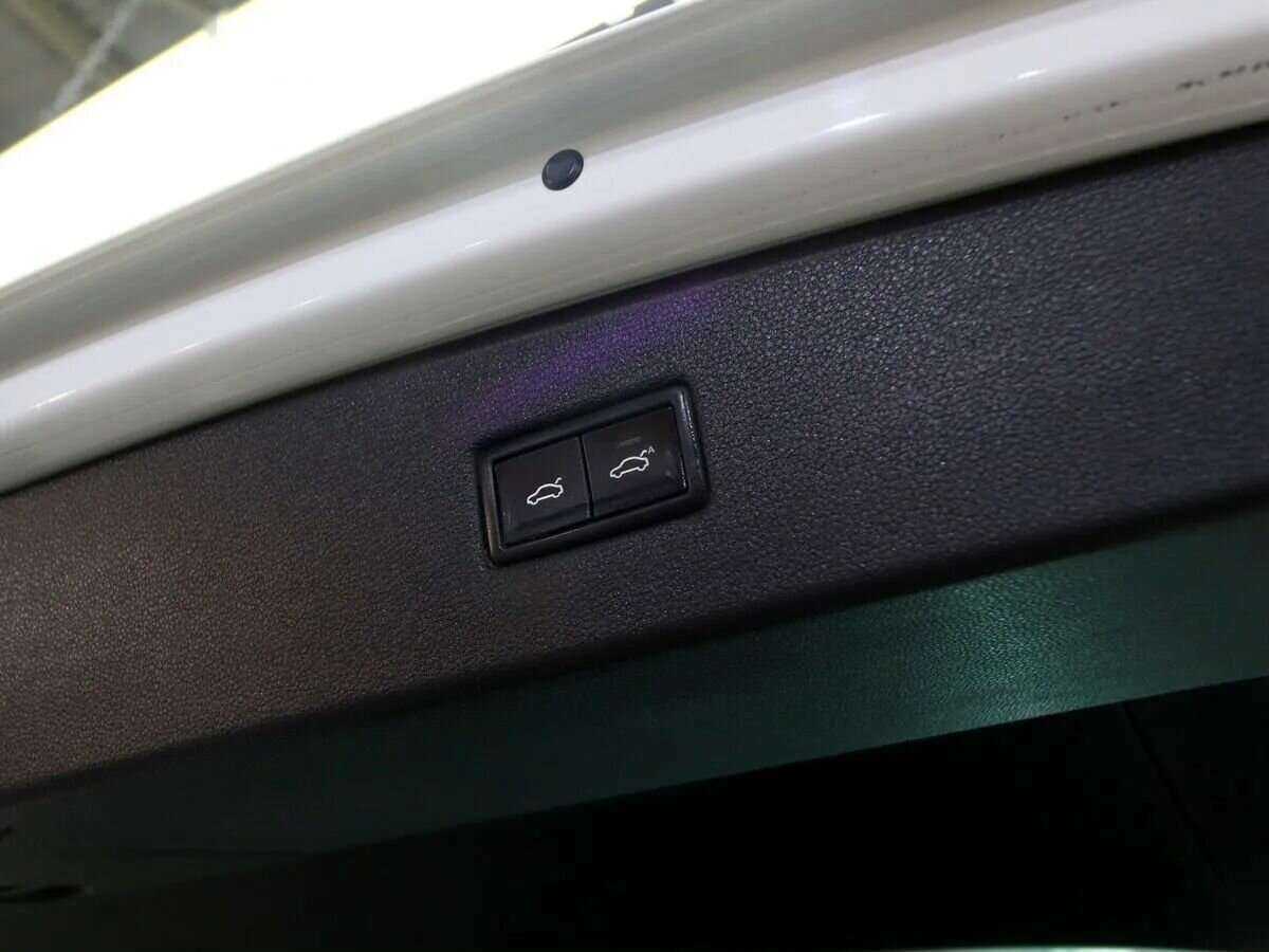 Купить Volkswagen Tiguan, 2020, 88 000 км.. Фото: #6