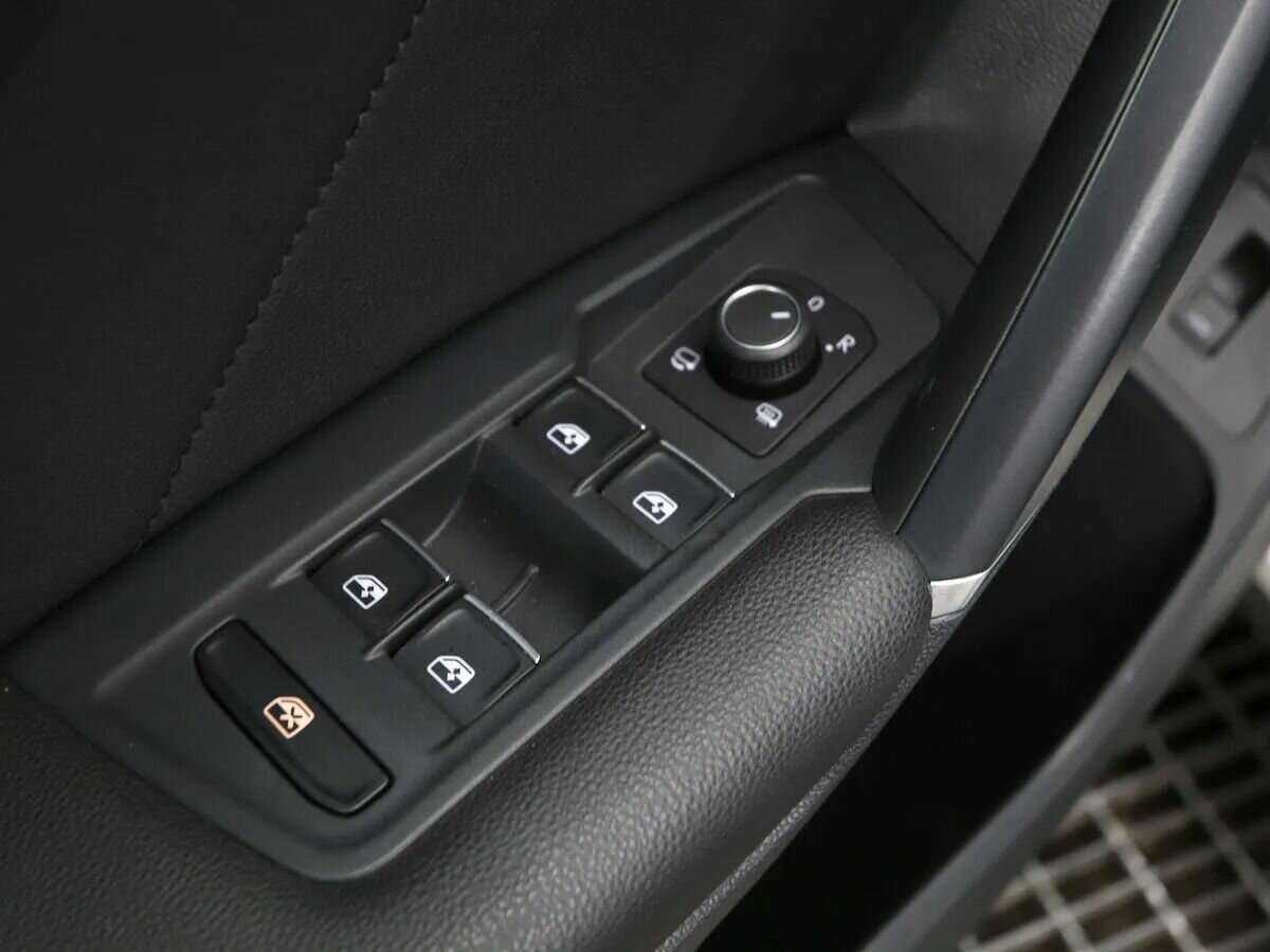 Купить Volkswagen Tiguan, 2018, 86 500 км.. Фото: #7