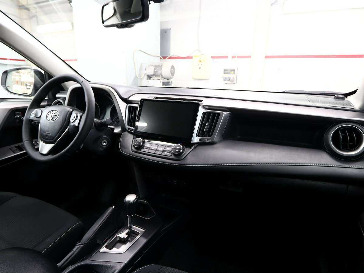 Купить Toyota RAV4, 2017, 143 000 км.. Фото: #6