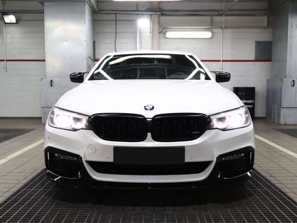 Купить BMW 5 серии, 2017, 96 500 км.. Фото: #1