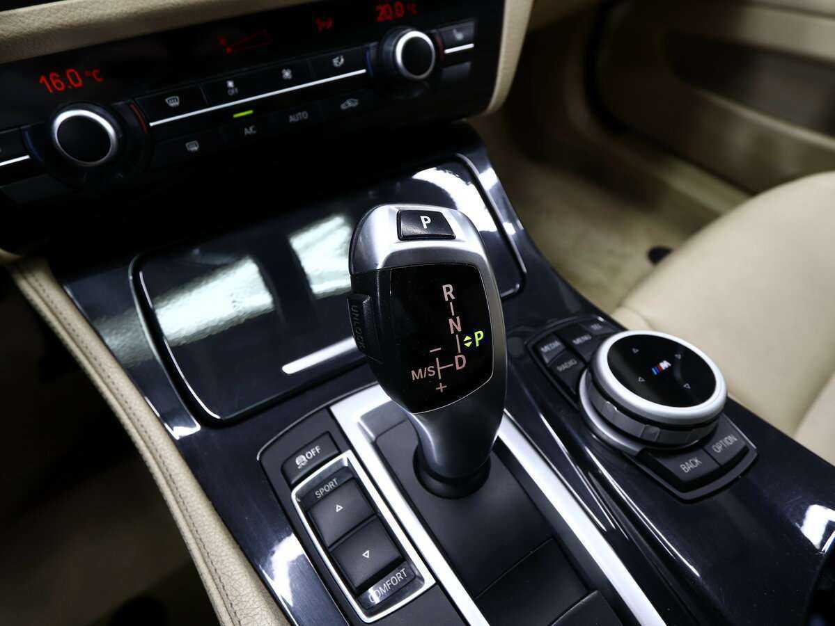 Купить BMW 5 серии, 2012, 170 000 км.. Фото: #20