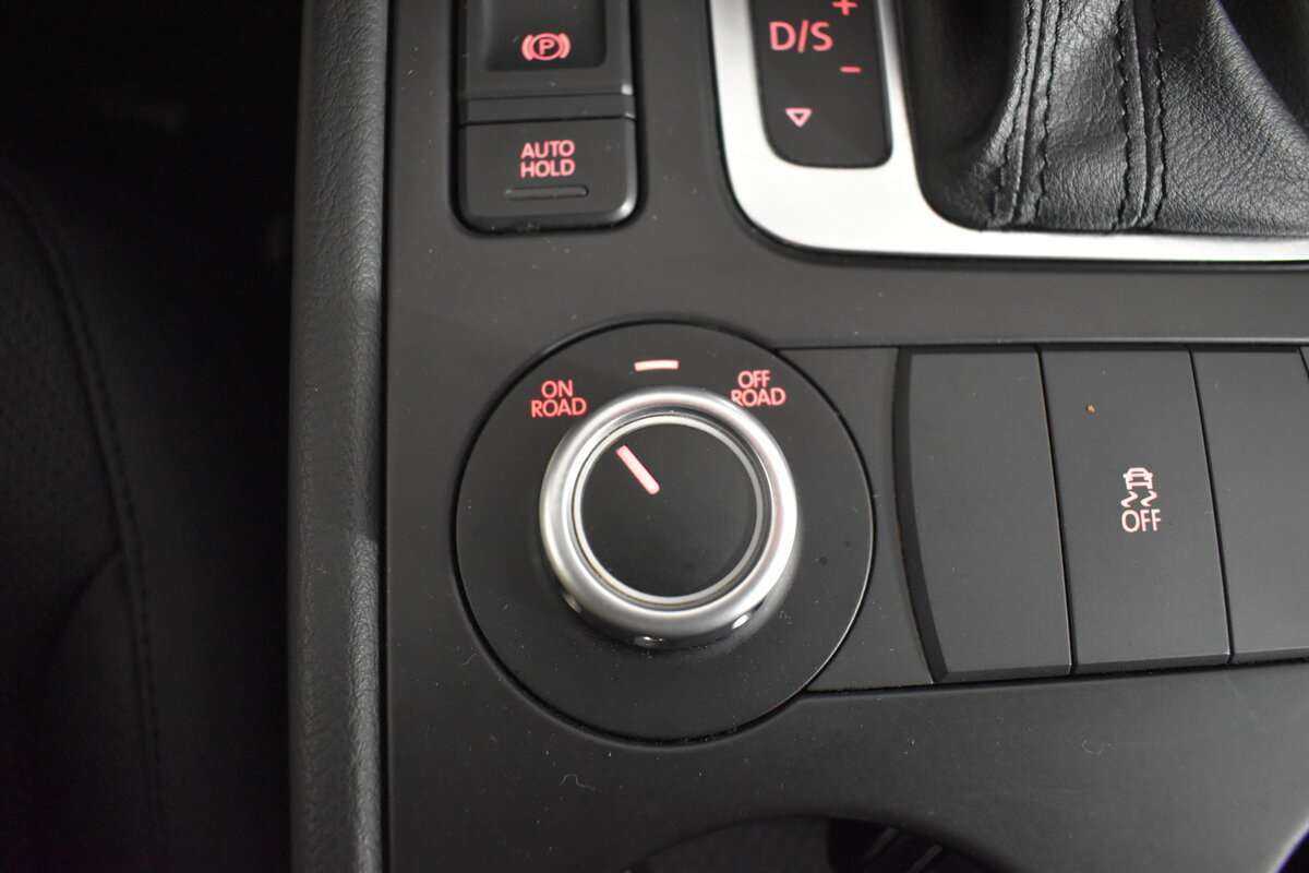 Купить Volkswagen Touareg, 2013, 157 512 км.. Фото: #16