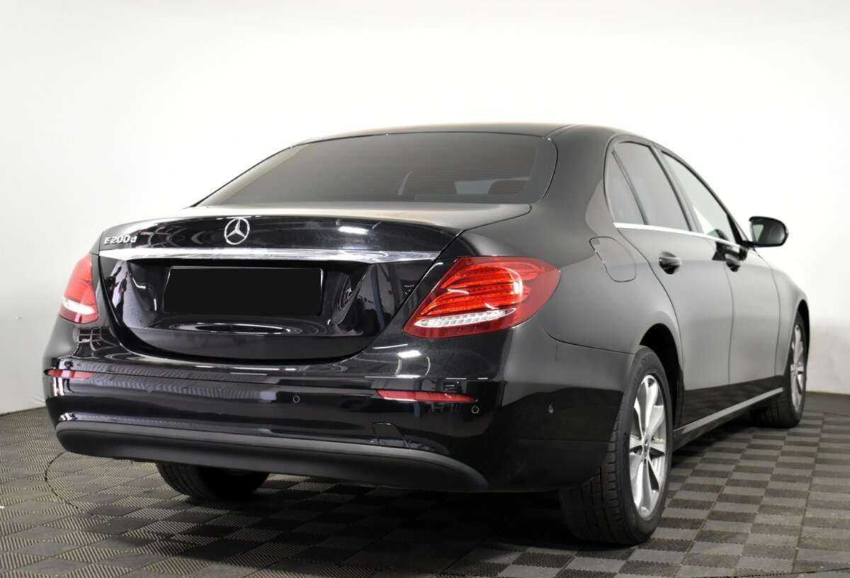 Купить Mercedes-Benz E-Класс, 2018, 97 000 км.. Фото: #3